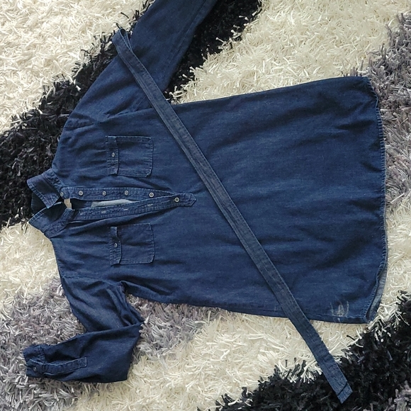 Ann Taylor Loft (petite) mini denim dress - Picture 1 of 3